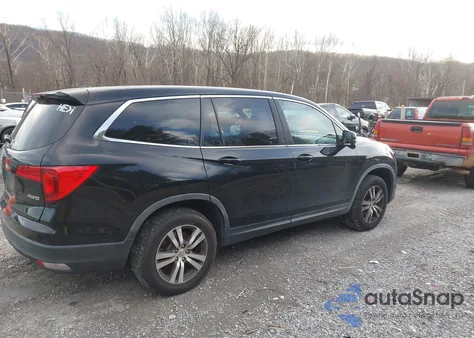 2017 Honda Pilot Ex-L z USA, uszkodzony, nr VIN 5FNYF6H56HB047194